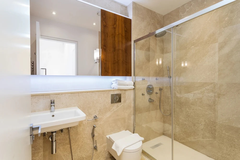 Kensington Apartments London