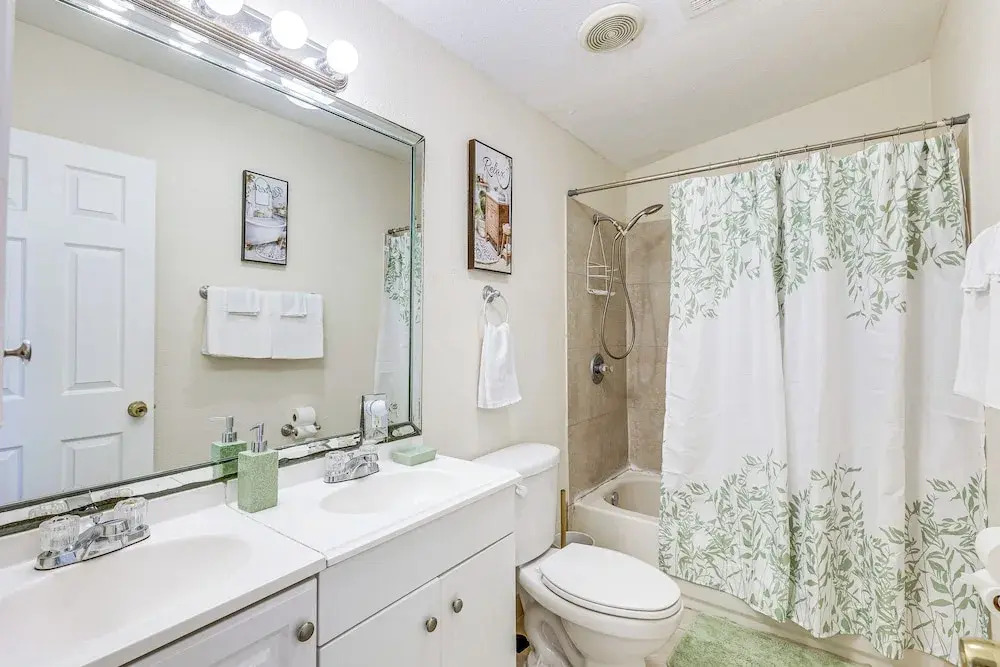 West Palm Beach Home ~ 2 Mi to Downtown!