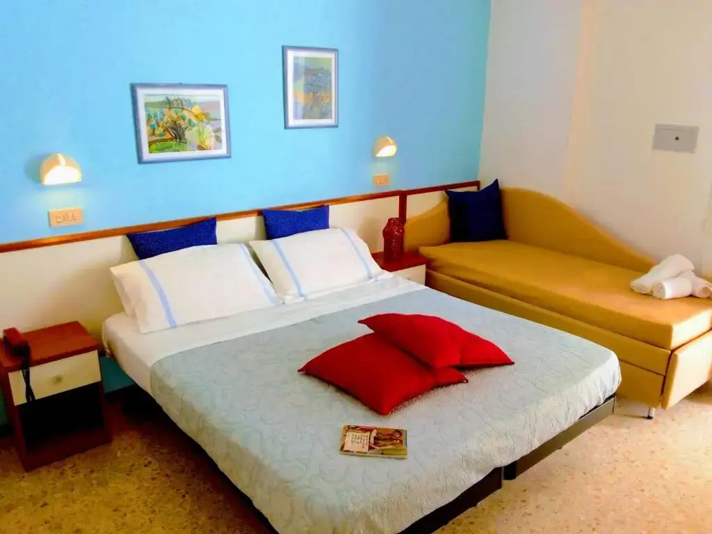 Hotel Adria B&B - Colazione fino alle 12