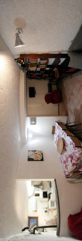 Romantic house in medieval vilage near Cinqueterre