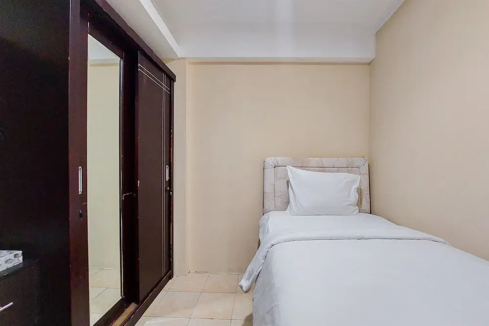 Warm And Comfort Stay 2Br At Green Park View Apartment