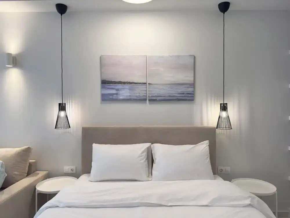 Kono Studios & Suites