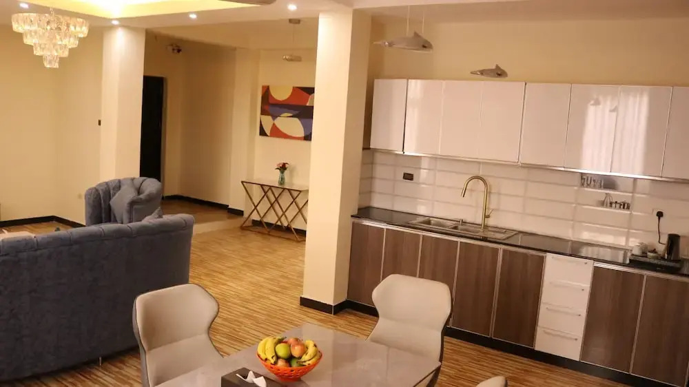 Mm Hotel