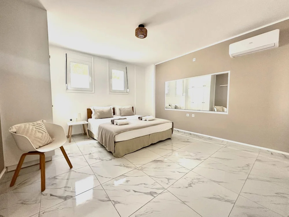 Lilu Villa 2 with Private Pool and Seaview