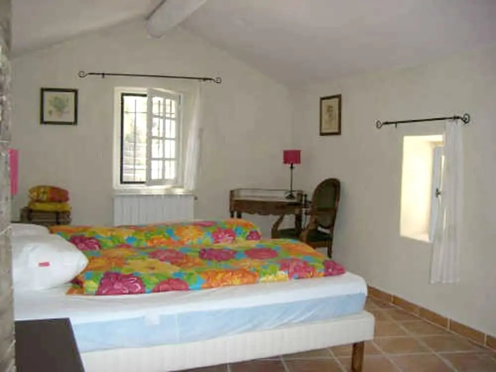 Villa with 8 Bedrooms in Bonnieux, with Wonderful Mountain View, Private Pool, Furnished Garden