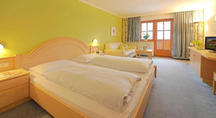 Hotel Der Almhof