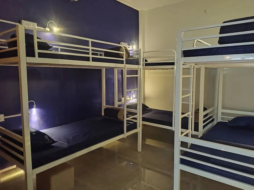Bed N Banter - Lucknow