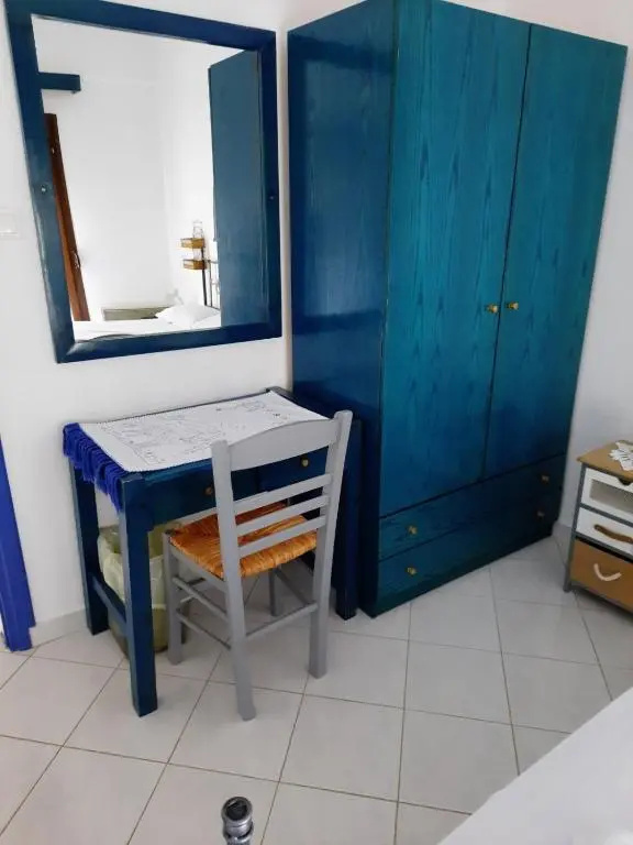 Melina Apartments - Bright Holiday Apartment in Nikiti