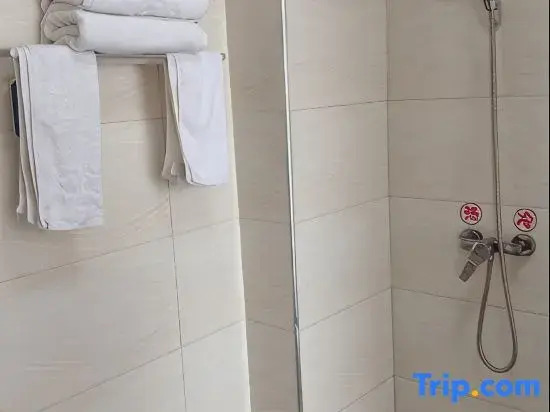 Yucheng Xianghe Express Hotel
