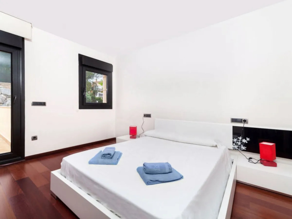House Rubi Calonge