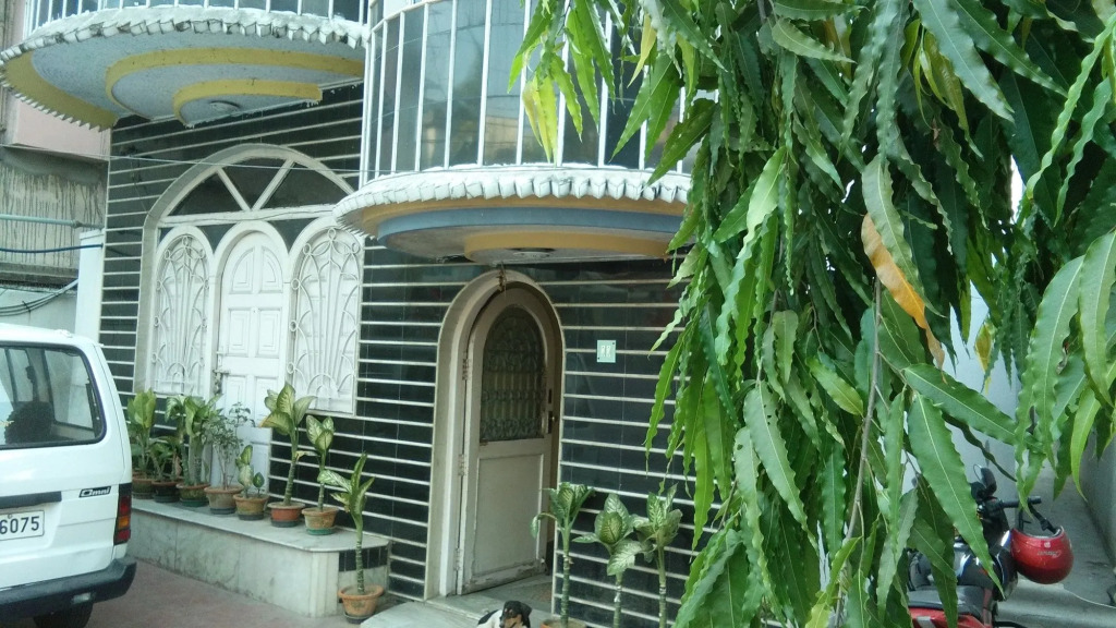 New Hotel White Palace