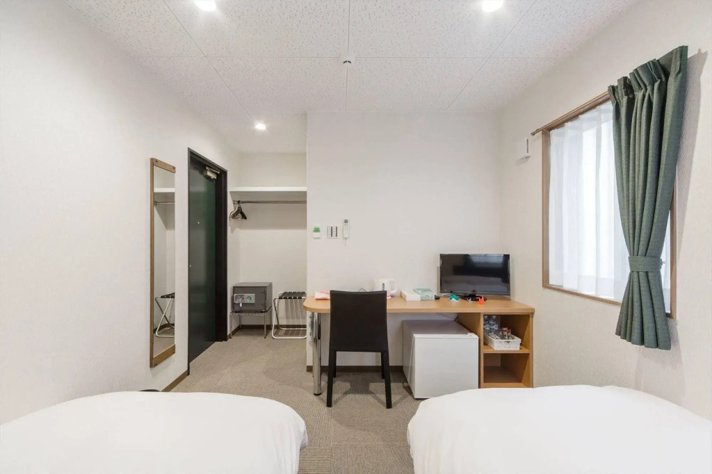 Guest House & Hotel Shijo Omiya
