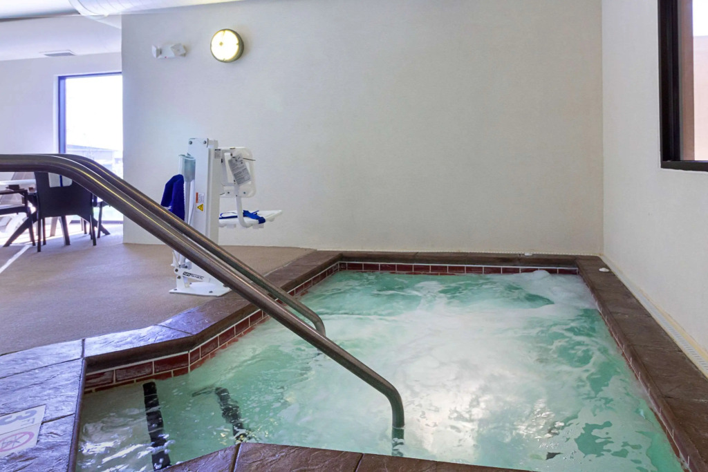 Comfort Suites & Conference Center