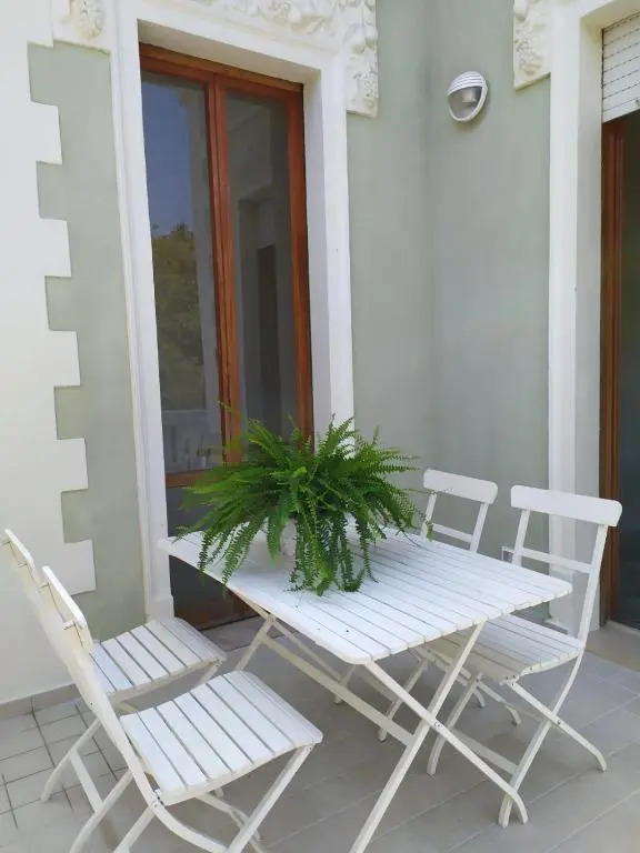 B&B Suite 44