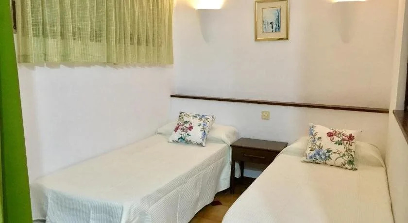 Apartamentos Jademar