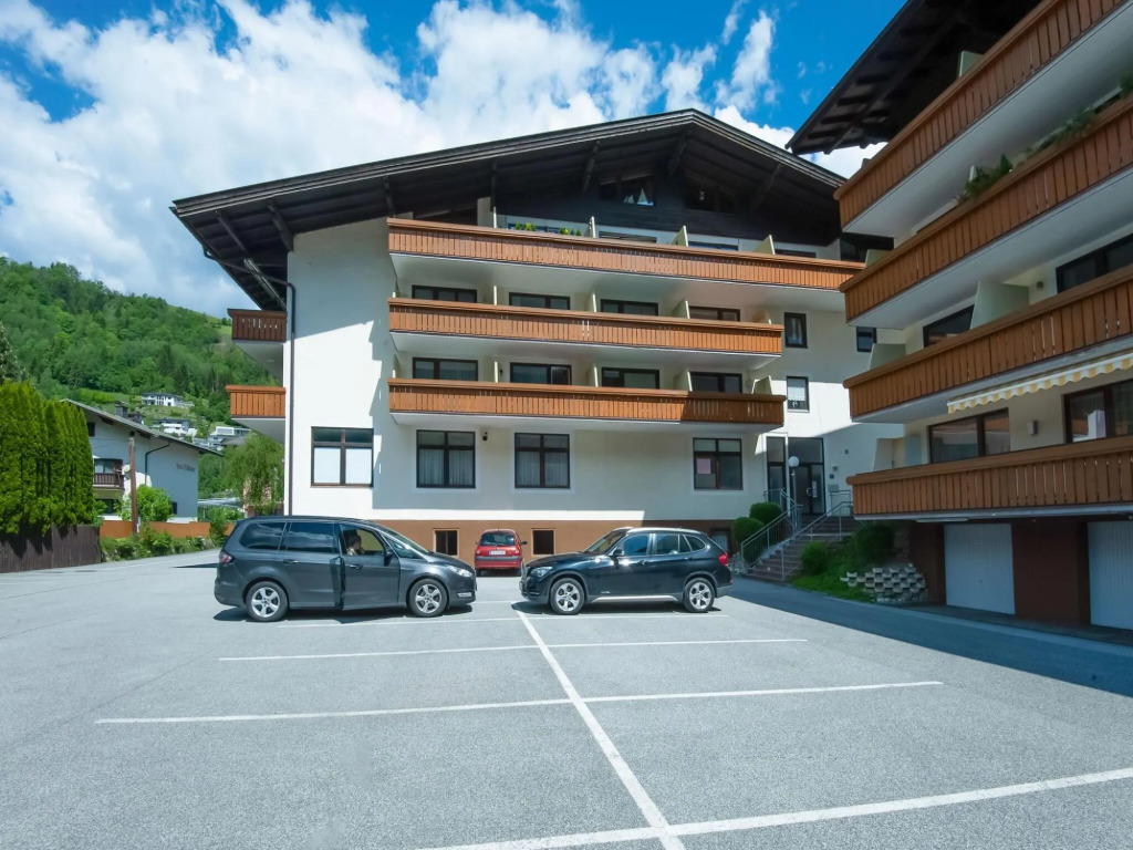 Chalet in Kaprun Near Ski Slopes