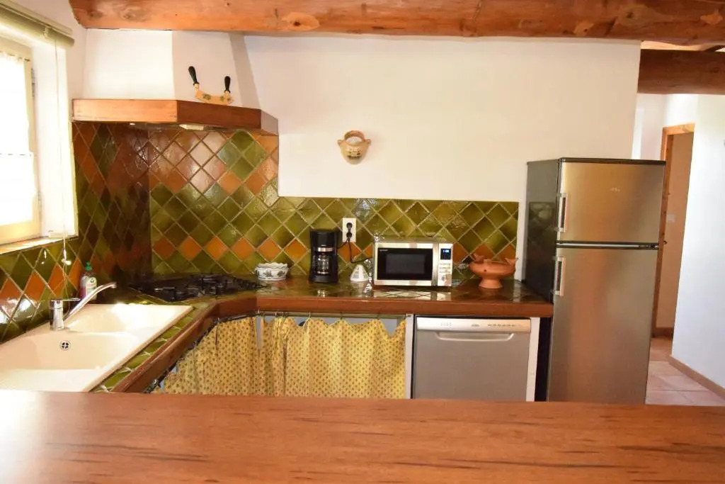 Accent Immobilier - Maison Eygalieres, Piscine, 4/6 Pers