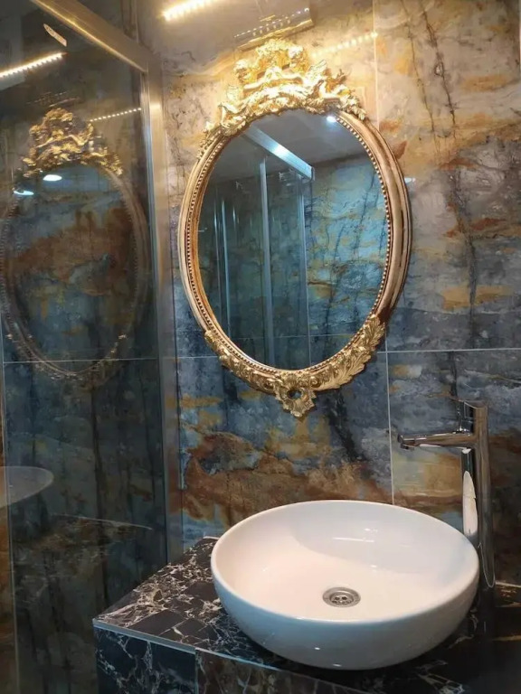 Athena Life Otel