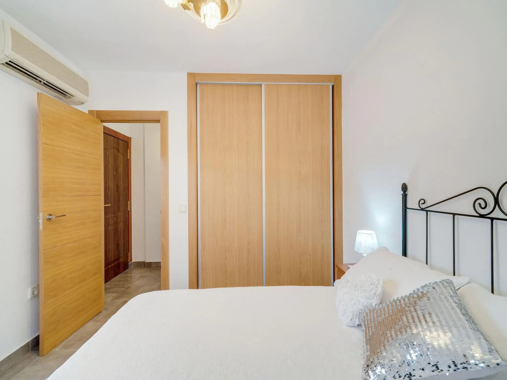 Snug holiday home in Villamartin with garden