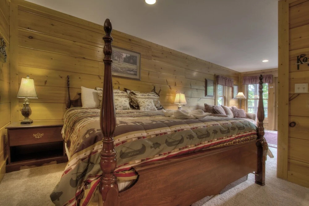 The Nutty Nook  287 - Two Bedroom Cabin