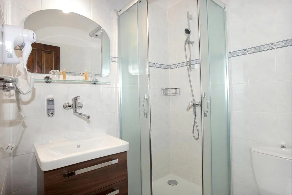 EA Hotel Hrubá Skála