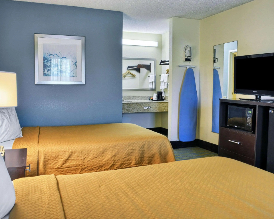 Quality Inn Thornburg