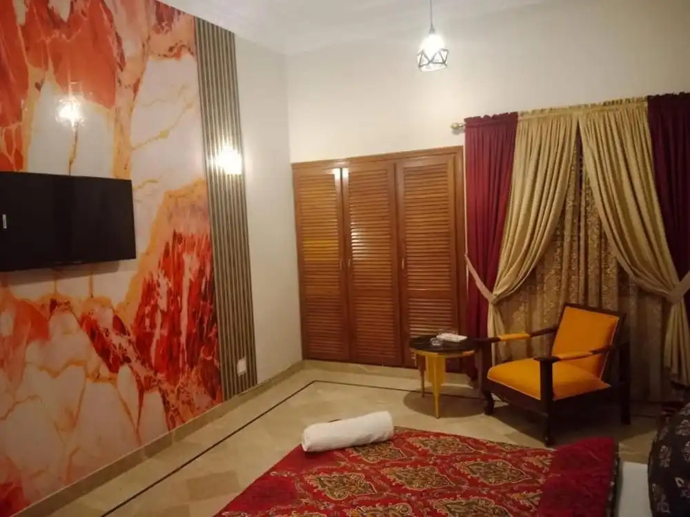 Travel lodge clifton