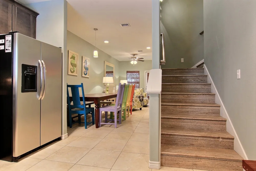 The 13th Wave Gsc13 4 Bedrooms 3 Bathrooms Condo