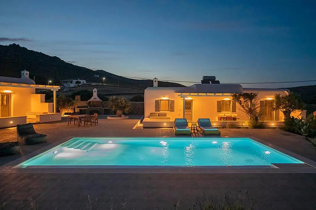 Villa Zaira by Opus