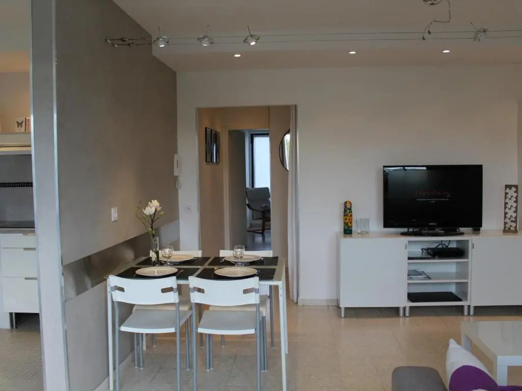Appartement Balaruc-les-Bains, 2 pièces, 4 personnes - FR-1-503-105