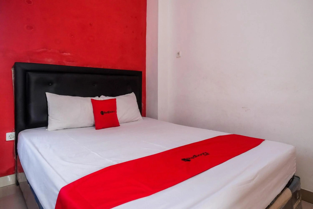 RedDoorz near Pakuwon Mall Solo Baru