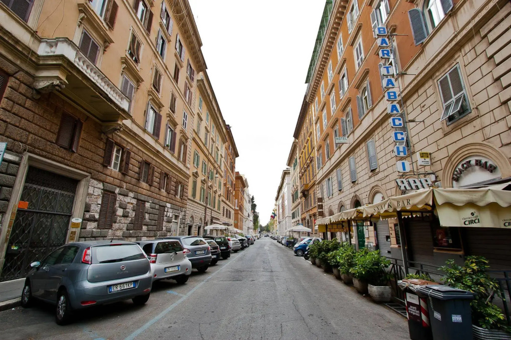 Bed In Roma