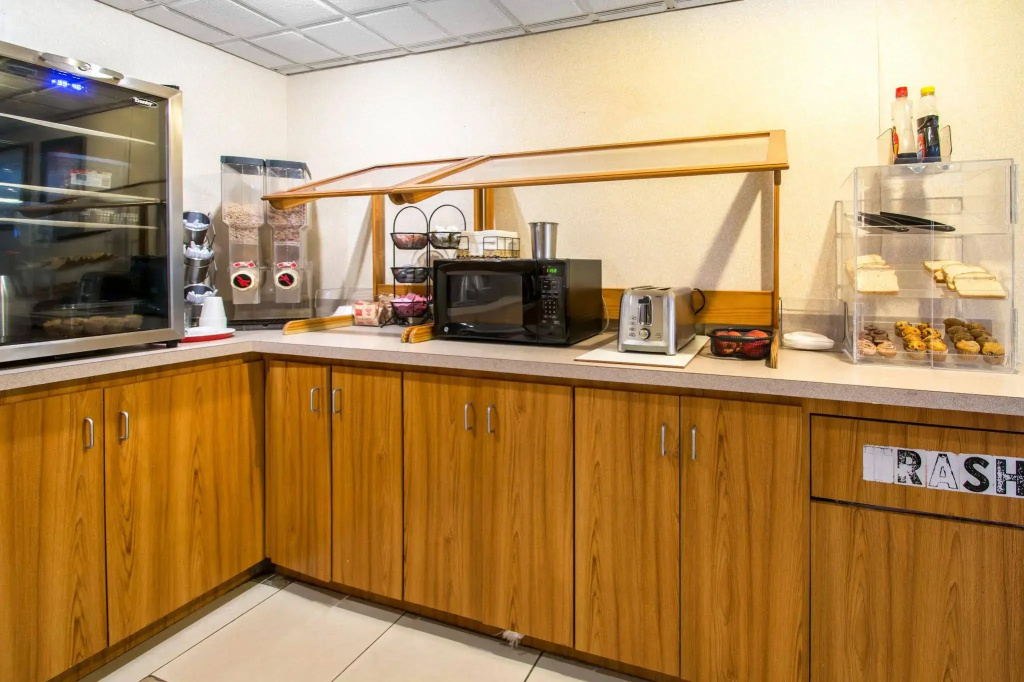 SureStay by Best Western Jacksonville Airport