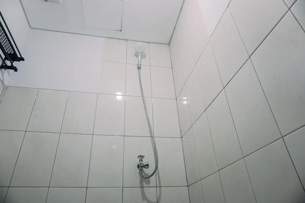 Good Deal and Cozy 2BR at Apartment Amazana Serpong By Travelio