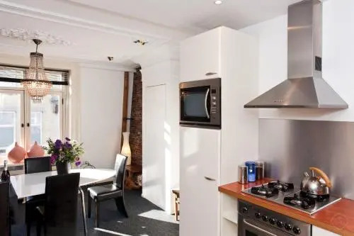 Canal Holiday Apartment