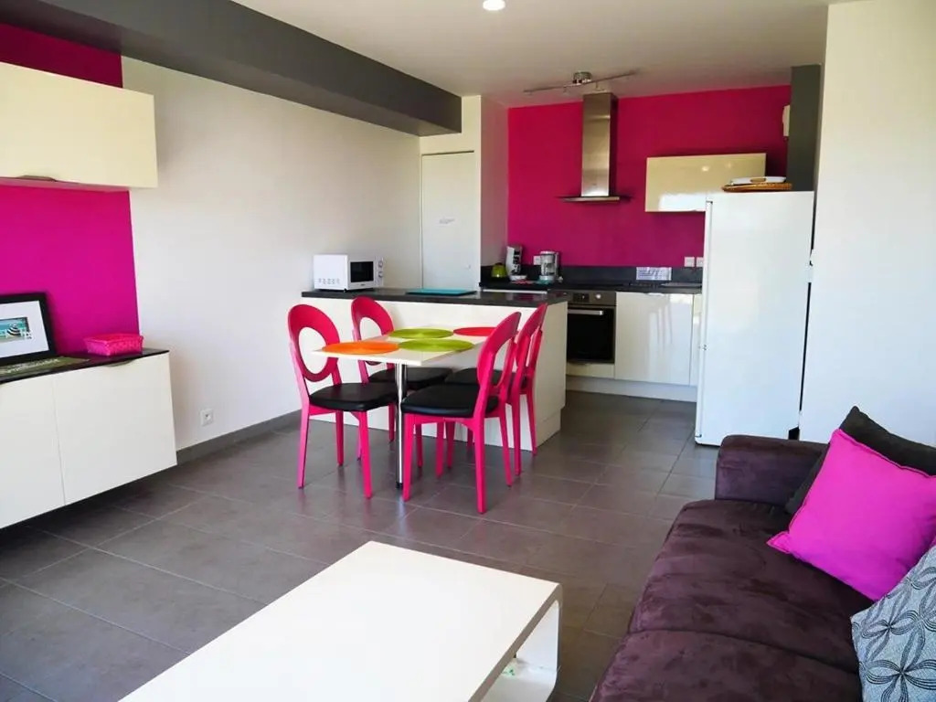 Appartement Quiberon, 2 Pièces, 4 Personnes - Fr-1-478-32