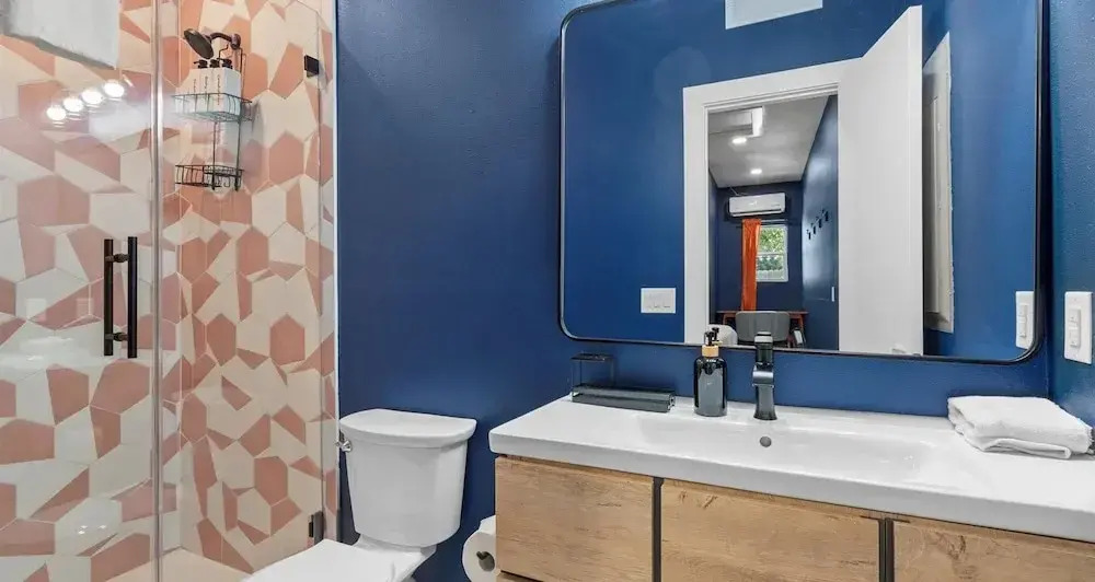 Spacious 5BR Austin Home With Backyard Fire Pit