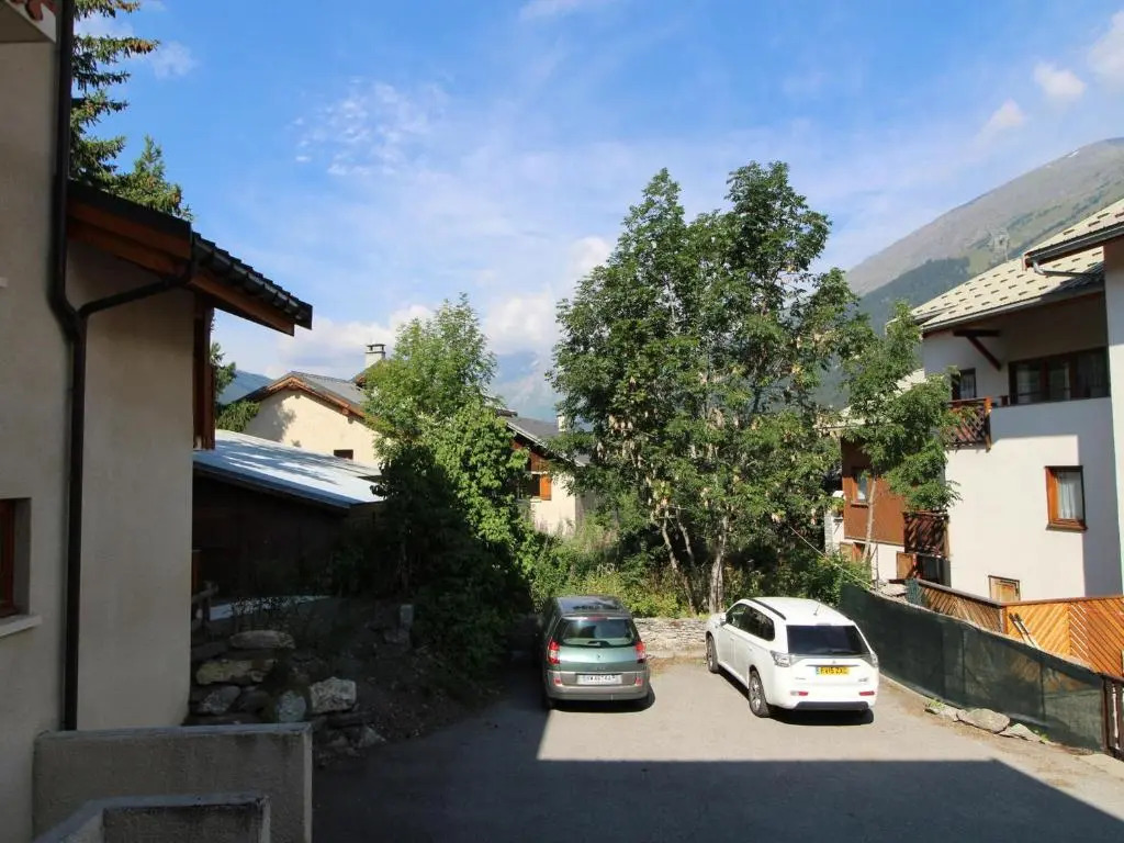 Appartement Lanslevillard, 3 pièces, 5 personnes - FR-1-508-52