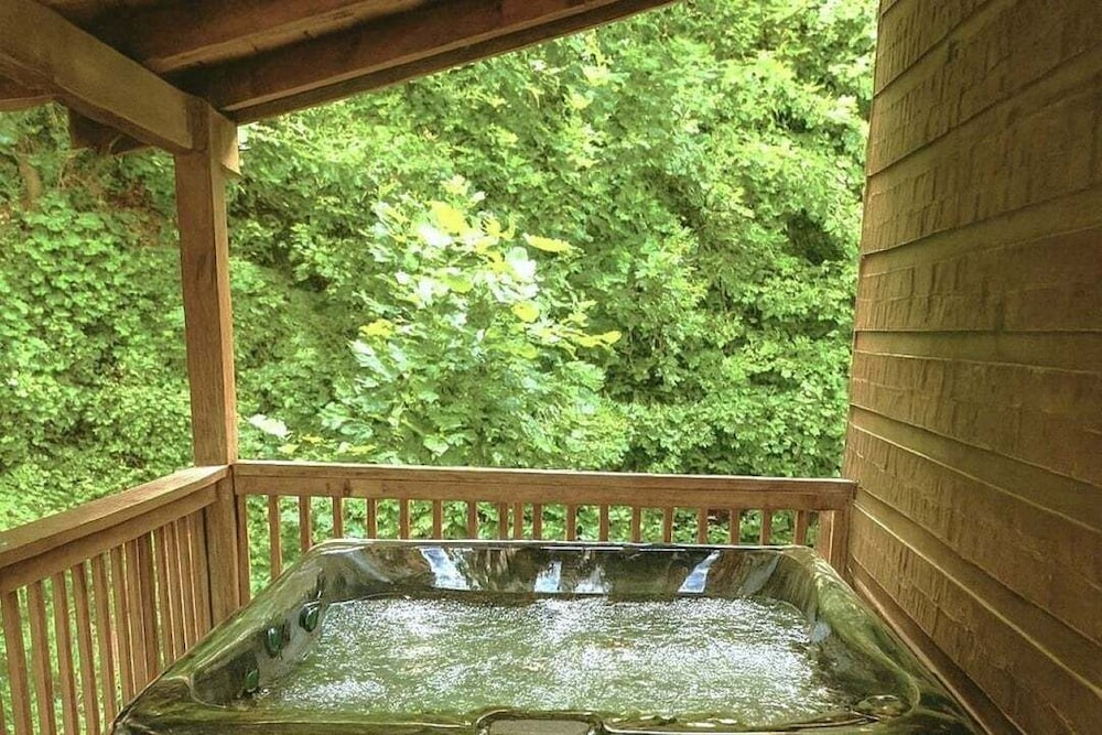 Mountain Paradise 3 Bedroom Cabin