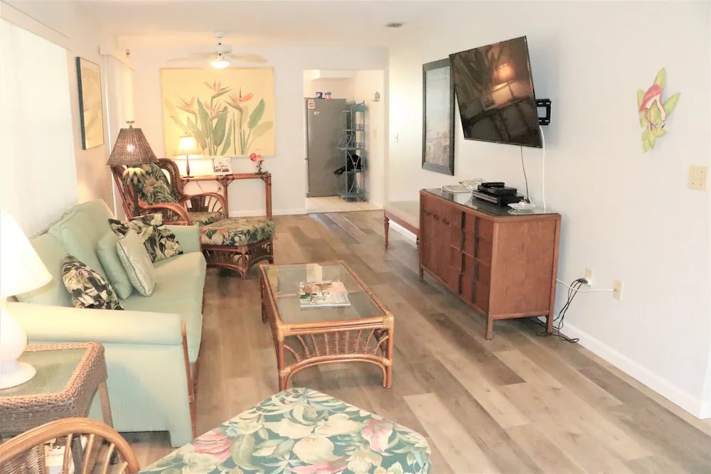1010 Point of Rocks Road 2 Bedrooms 2 Bathrooms Duplex