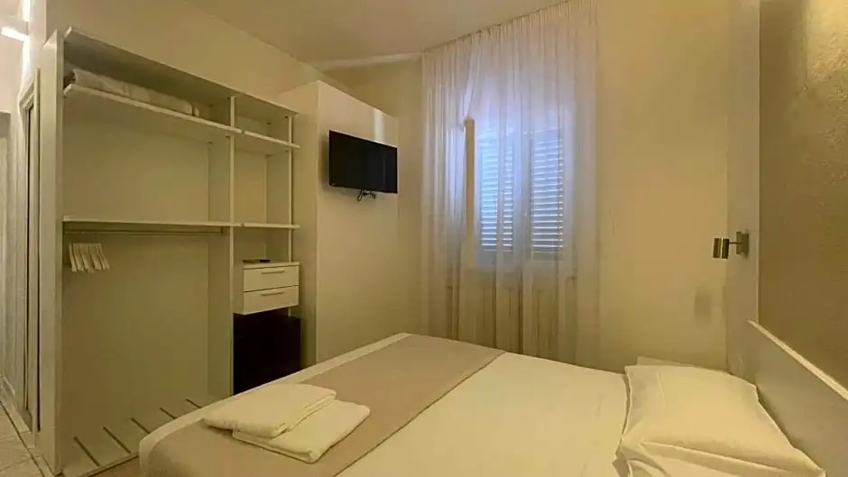 Hotel LOgliera
