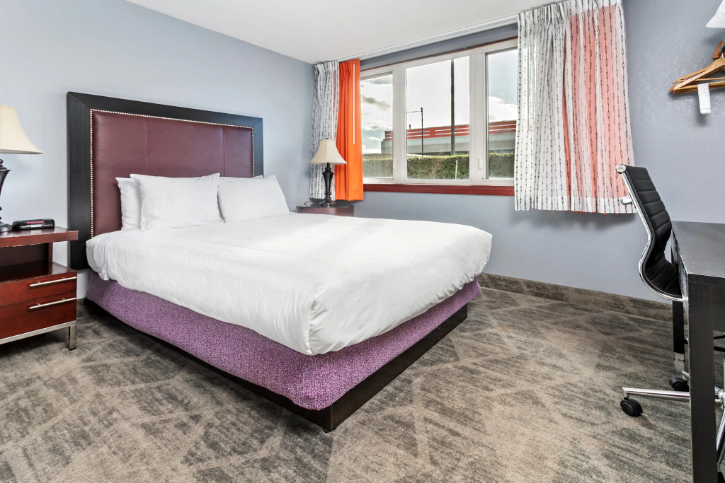 Inn at Seaside