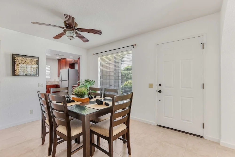 2BR 2BA Stylish Palm Springs Condo