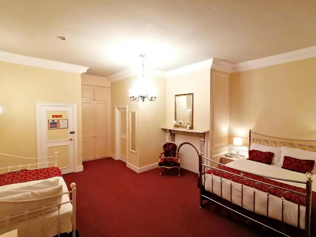 The Gordon House Hotel