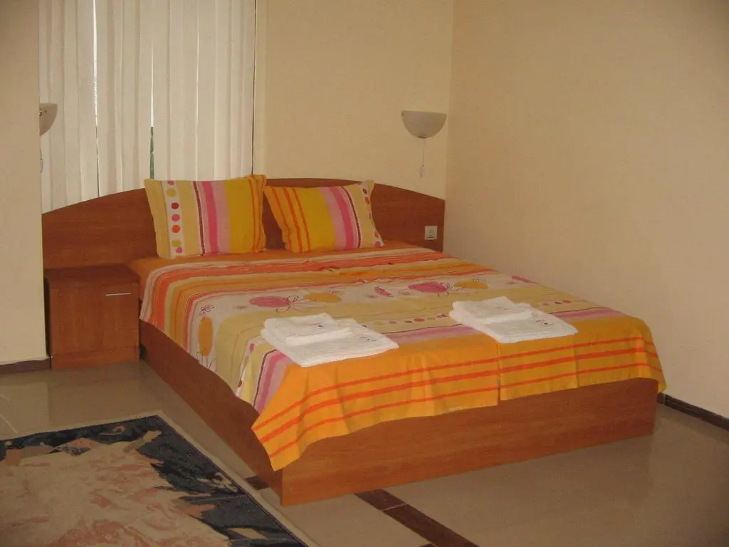 Sunny Paradise Family Hotel