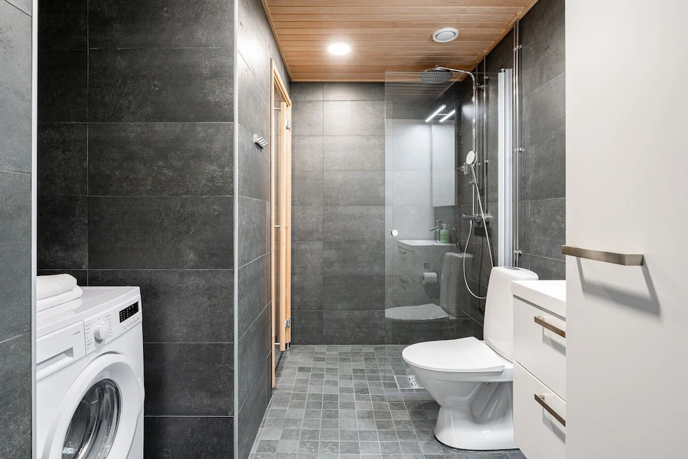 Spacious 2BR at Tammela Stadium - Sauna & Balcony