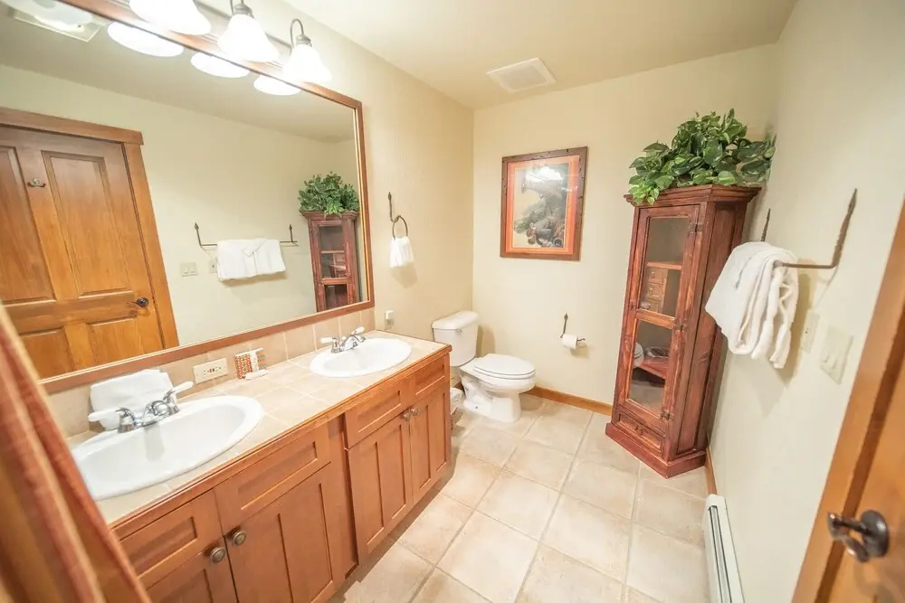 Red Hawk Townhome 2350