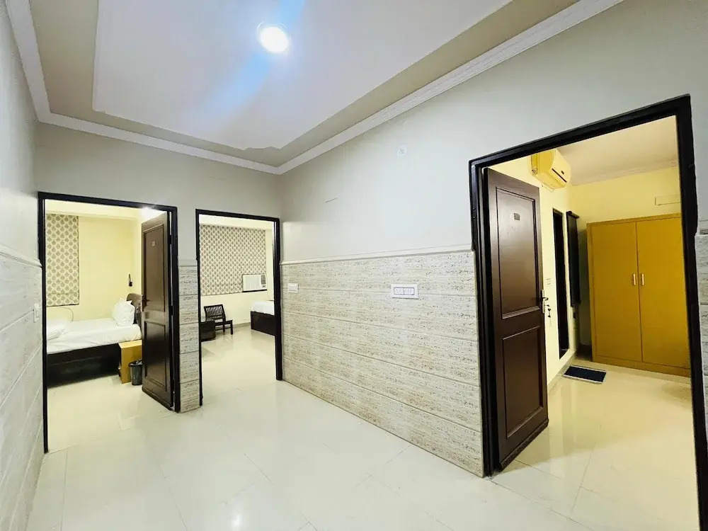 FabHotel Silver Stay 04 - Ahinsa circle