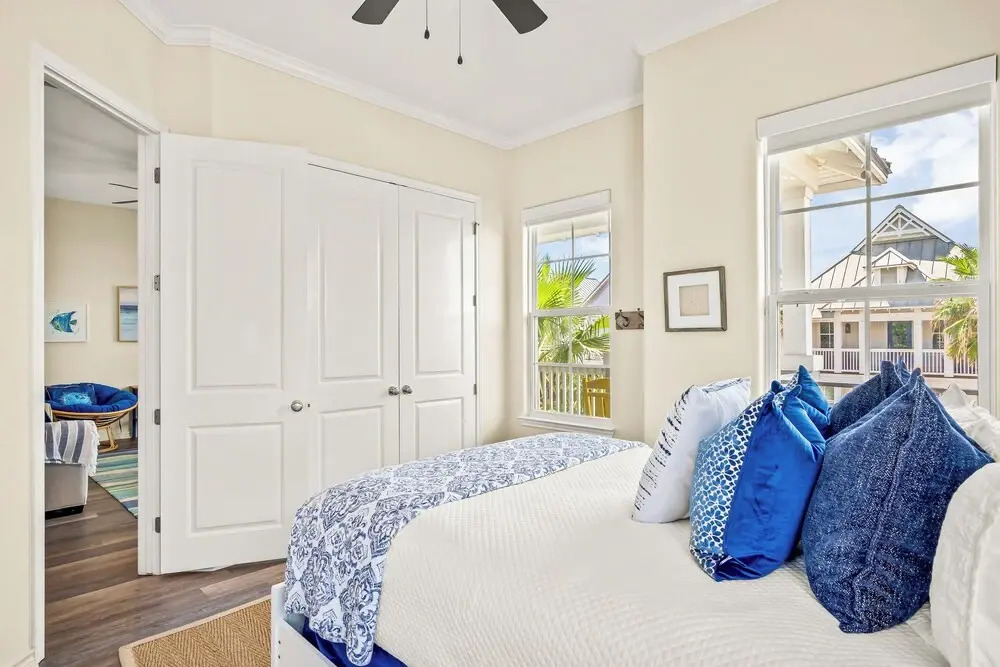 Sandy Banks 120 ST