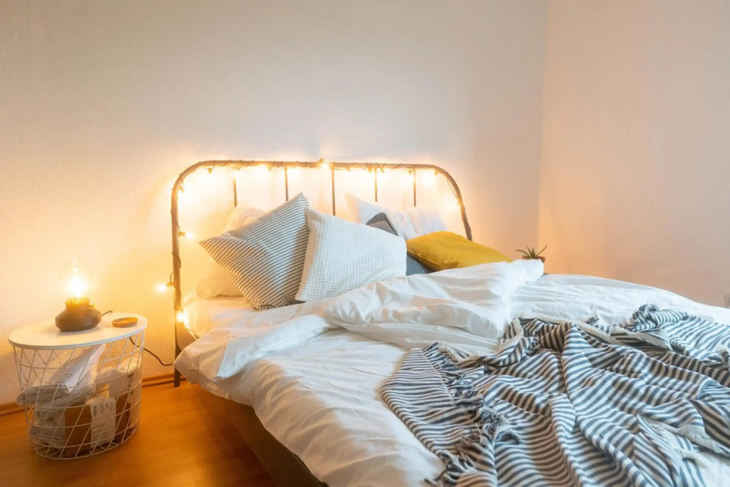 Große 3 Zimmer Wohnung mit Netflix in zentraler Lage